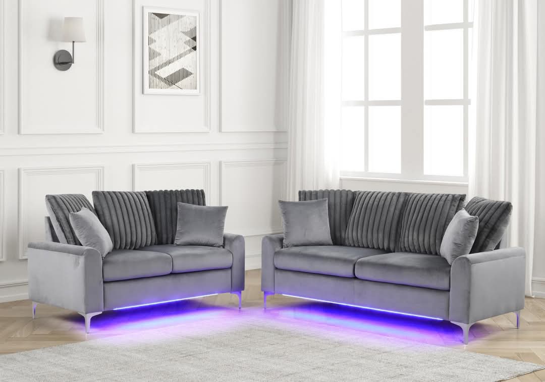 Xinias Furniture